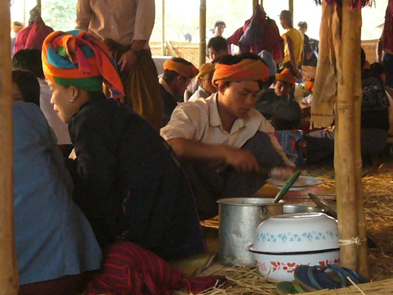 Every table has one allocated local who serves the food.